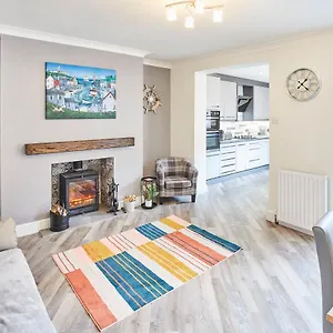  Holiday home Host & - 1 Montrose Street United Kingdom